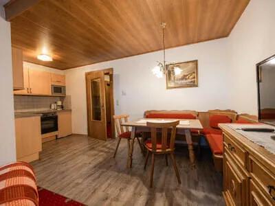 Familien Appartement 202 Bild 1